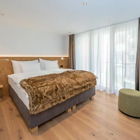 Luxury Colosseo Apartament Zermatt