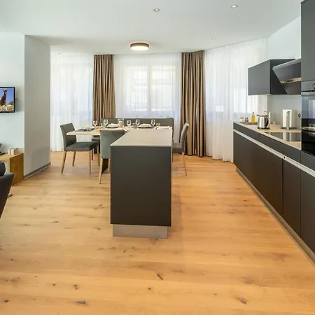 Luxury Colosseo Apartament Zermatt