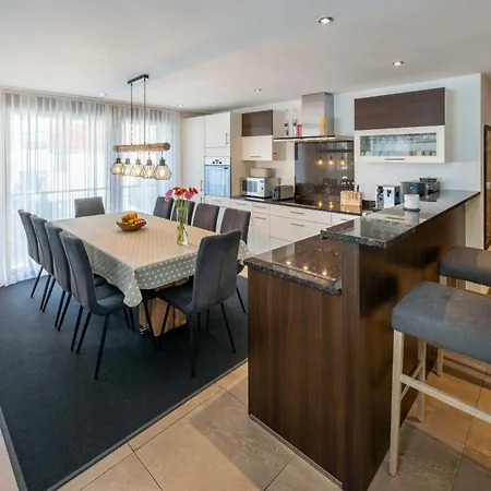 Luxury Colosseo Apartament *