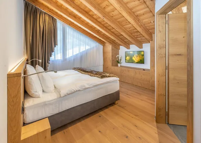 Luxury Colosseo Apartment *