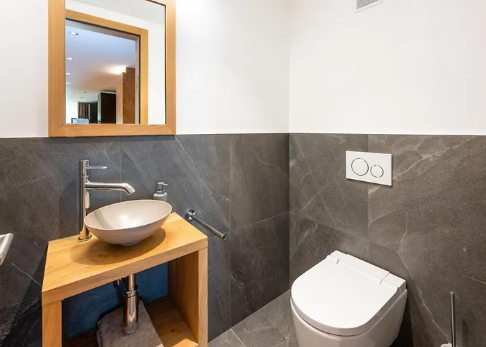 شقة Luxury Colosseo زيرمات