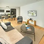 Luxury Colosseo Apartamento *